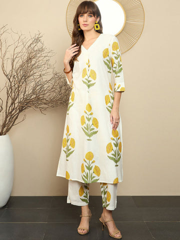 White Floral Embroidered Cotton Kurta Set – Elegant & Timeless Women's Ethnic Wear