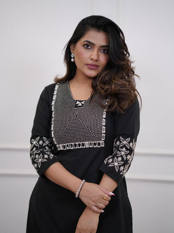 Women's Black A-Line Kurta Set with White Embroidery
