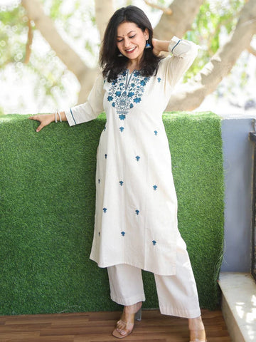Off-White & Blue Embroidered Kurta Pant Set