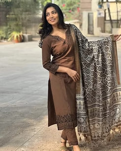 Elegant Mocha Brown Kurta Set with Printed Dupatta